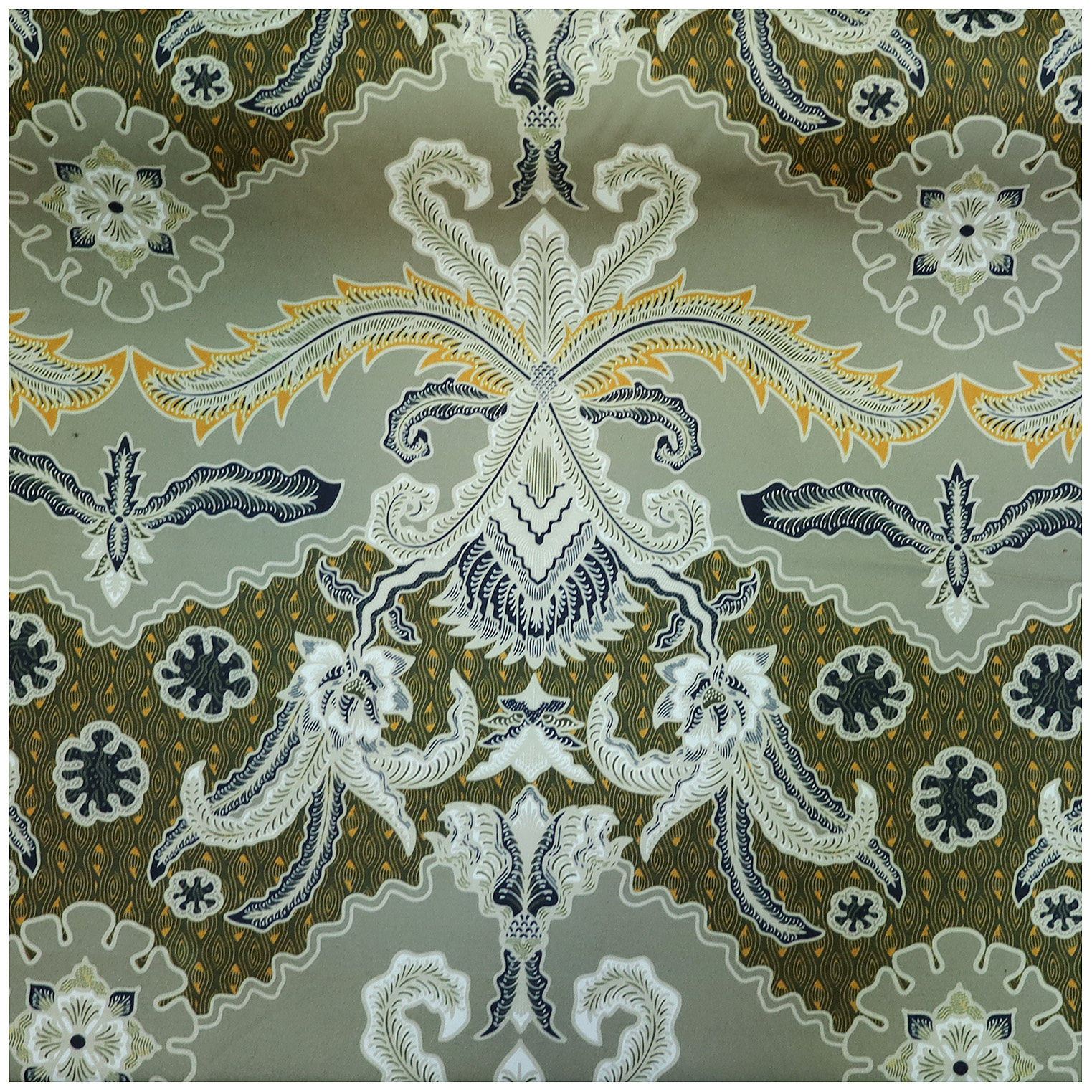 ITALIAN COTTON PRINTED- BATIK