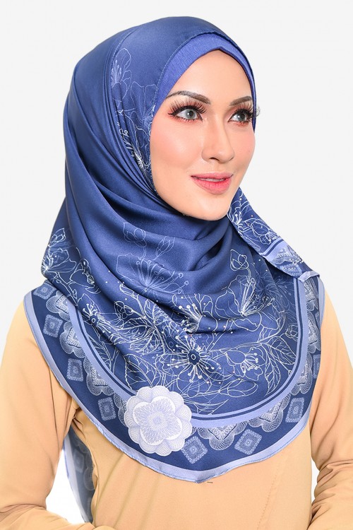 Kayla Instant Shawl with Swarovski