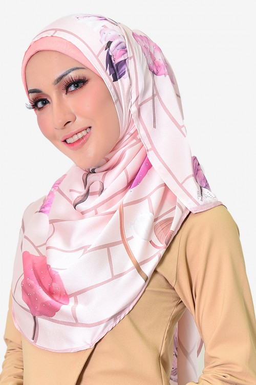 KYLIE  Instant Shawl with Swarovski