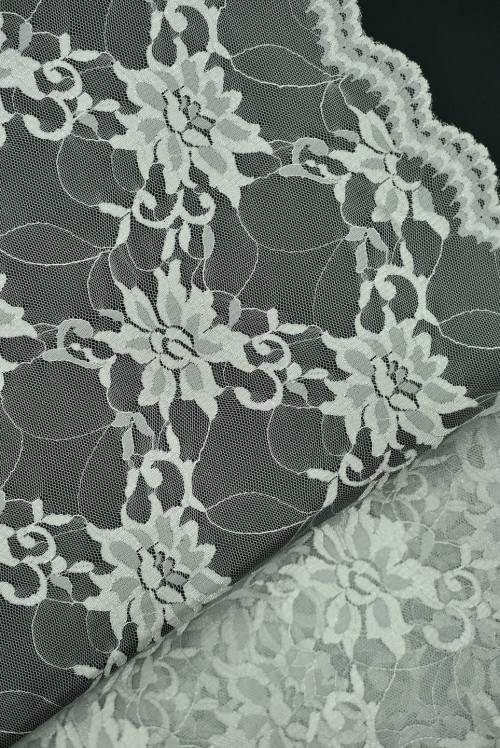 PLAIN JAPANESE LACE