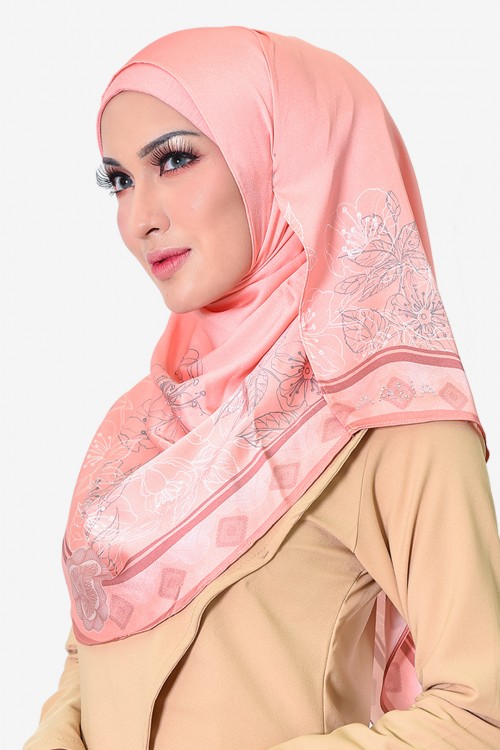 Kayla Instant Shawl with Swarovski